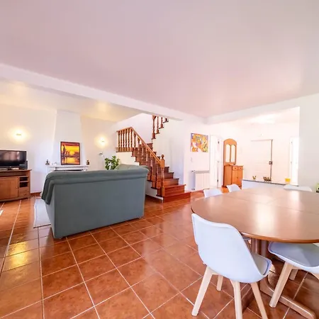 Burgo D Sancho I 17 Hébergement de vacances