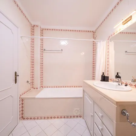 Burgo D Sancho I 17 Amoreira (Leiria)