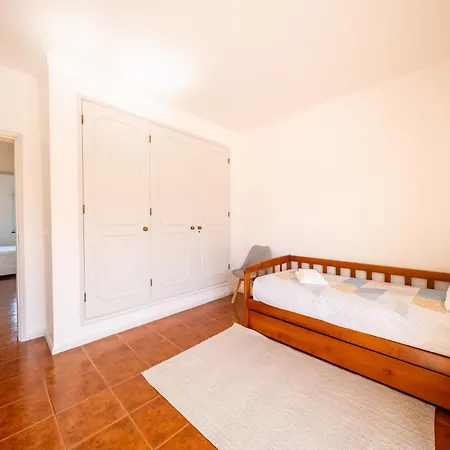 Casa de Férias Burgo D Sancho I 17 *