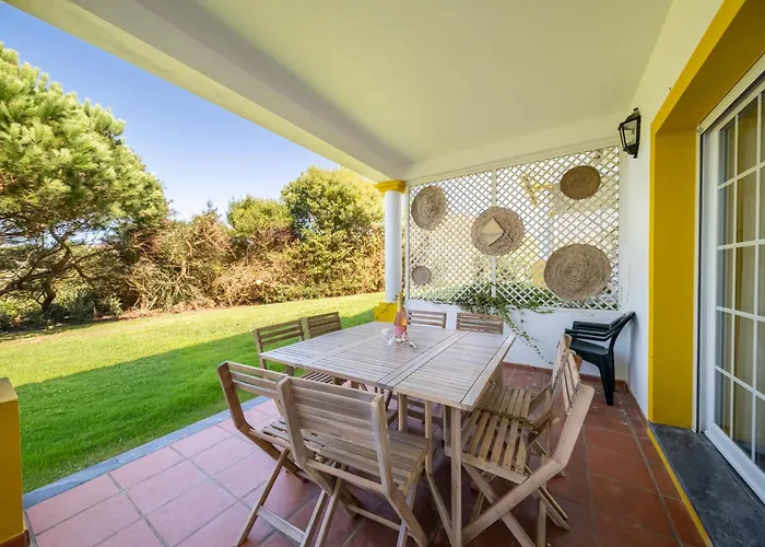 בית נופש Burgo D Sancho I 17 Amoreira (Leiria)